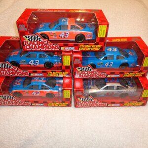 Bobby Hamilton Richard Petty Racing Champions 1/24 5 Car Set #43 STP 1996